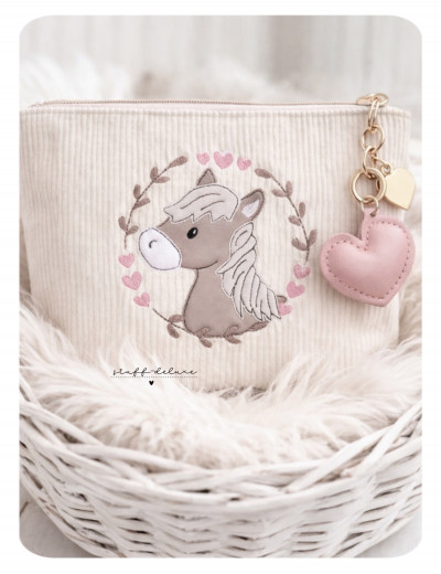 Megapack Pony Molly Button 10x10, 13x18, 16x26, 18x30